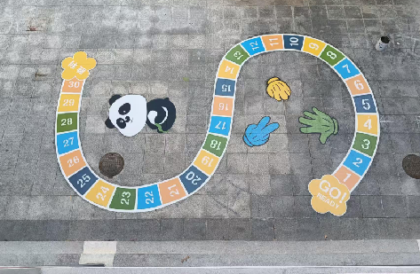 罗山地面游戏彩绘